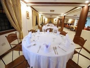 La Roca Veranda Suites & Restaurant Legazpi Extérieur photo